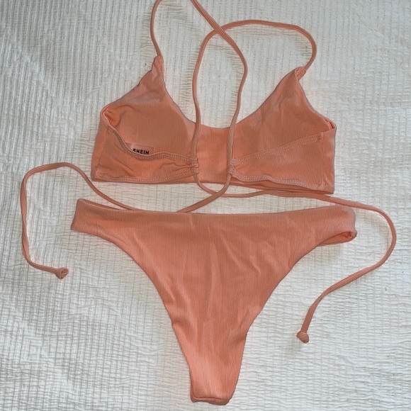 Ribbed Tie Back Bikini - Picture 5 of 6